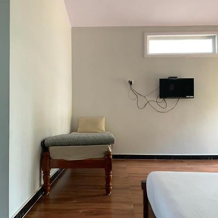 Thumbe Goodu Resort Yadiyur Esterno foto